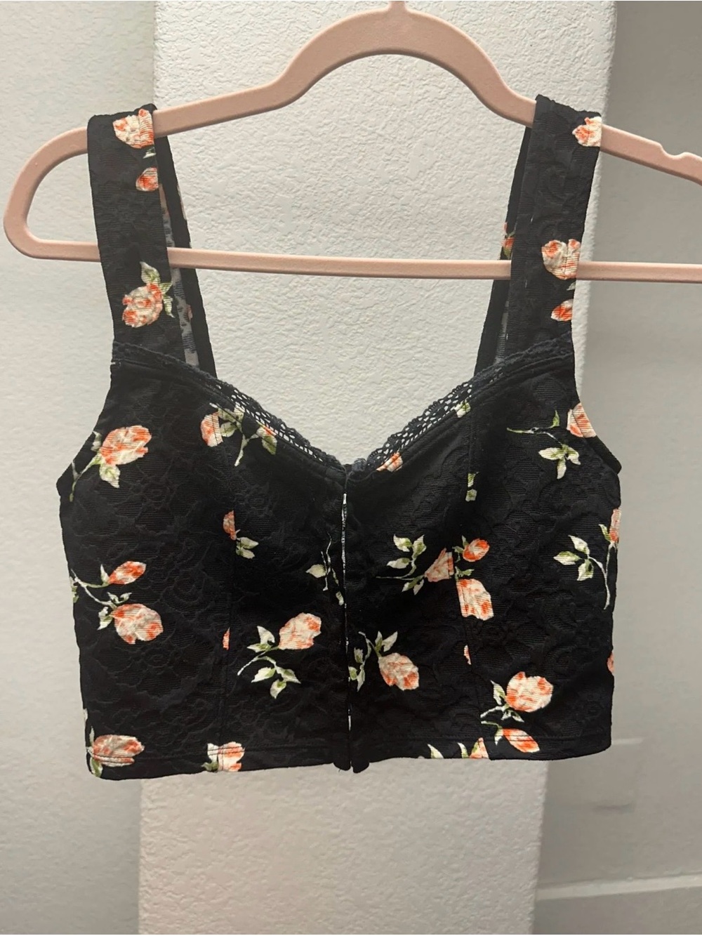 Kimchi Blue Floral Cropped Top